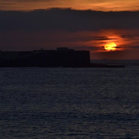 Esencia De Cadiz Entre La Vina Y El Mercado Eksteriør bilde